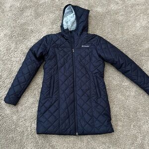 Women’s long Columbia Large coat navy blue color